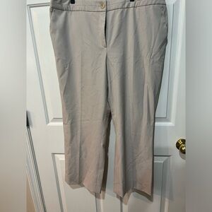 Women’s Talbots Signature boot style khaki pants - size 16